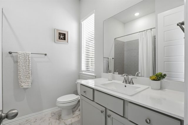 311 Ukiah Street, Lewisville, TX 75056