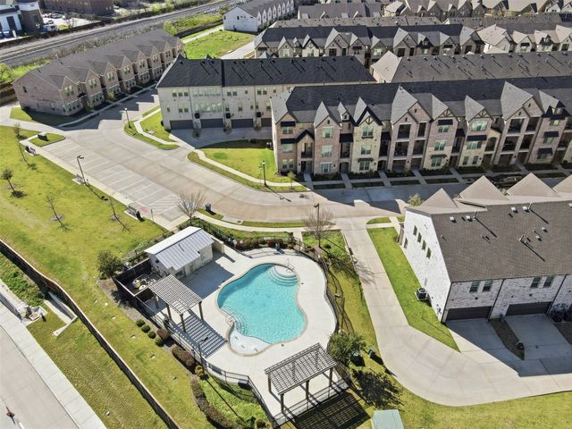 311 Ukiah Street, Lewisville, TX 75056