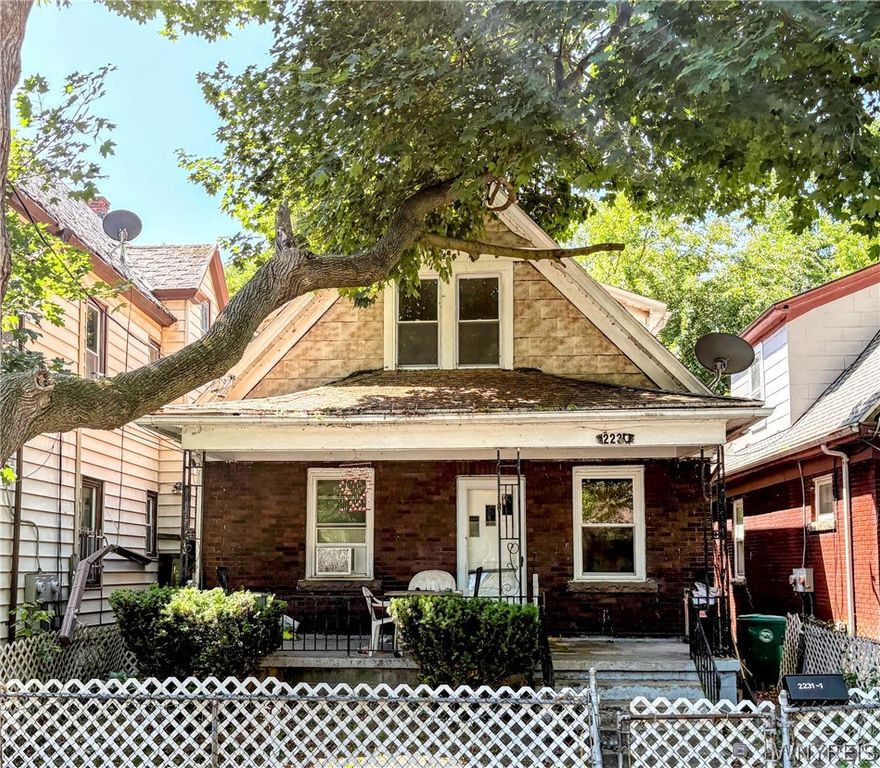 2231 Cudaback Avenue, Niagara Falls, NY 14303
