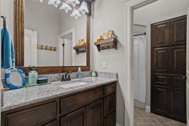 105 Arbor Terrace, Weatherford, TX 76087