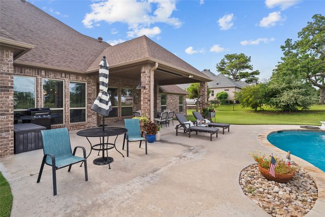 105 Arbor Terrace, Weatherford, TX 76087