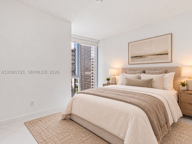 300 Biscayne Boulevard Way 3304C, Miami, FL 33131
