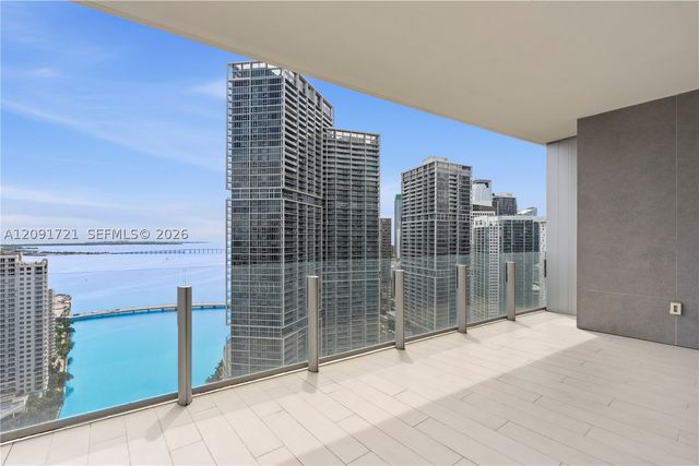 300 Biscayne Boulevard Way 3304C, Miami, FL 33131
