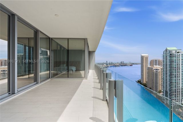 300 Biscayne Boulevard Way 3304C, Miami, FL 33131