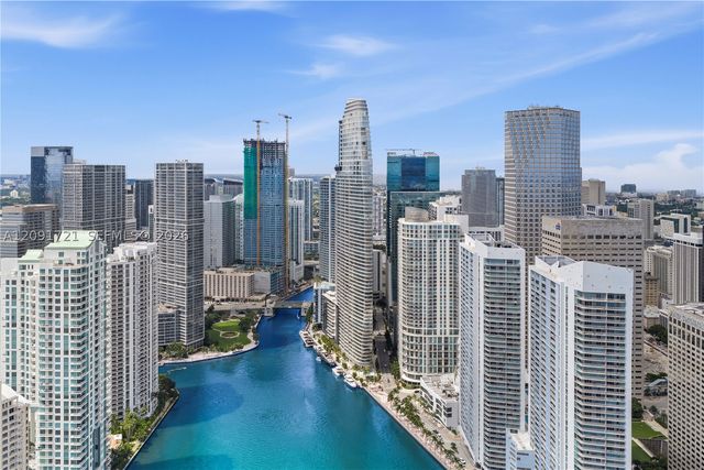 300 Biscayne Boulevard Way 3304C, Miami, FL 33131