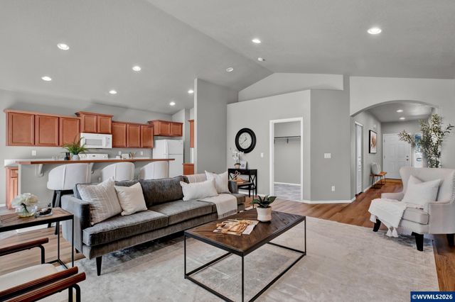 2828 Lucia Ct NW, Albany, OR 97321