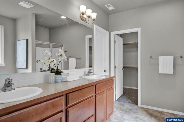 2828 Lucia Ct NW, Albany, OR 97321