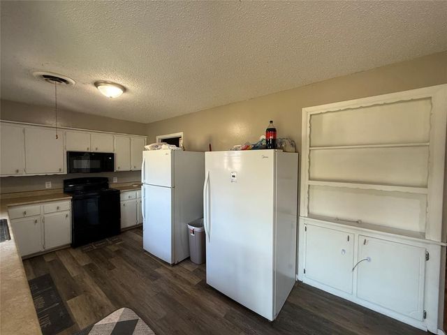 4810 NW Williams Avenue, Lawton, OK 73505