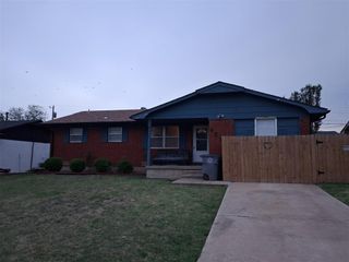 4810 NW Williams Avenue, Lawton, OK 73505