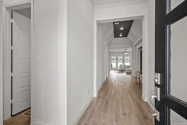 1847 Weinnacht, New Braunfels, TX 78132