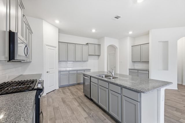 11305 Aspen Trail, Aubrey, TX 76227