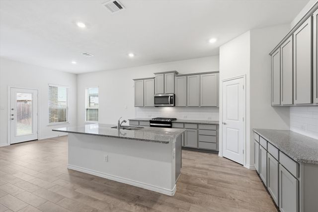 11305 Aspen Trail, Aubrey, TX 76227