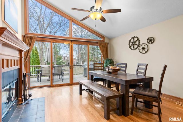 180 East Hazel Dell Lane, Springfield, IL 62712