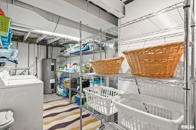 180 East Hazel Dell Lane, Springfield, IL 62712