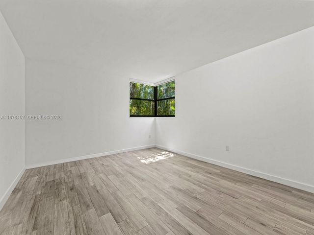 55 Ocean Lane Dr 1035, Key Biscayne, FL 33149