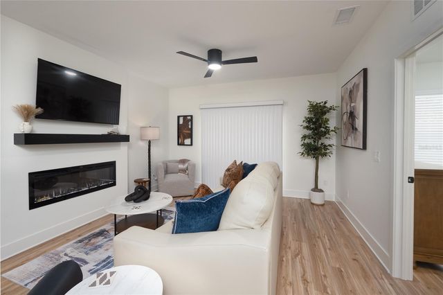 419 SE 1ST AVENUE 101, Ocala, FL 34471