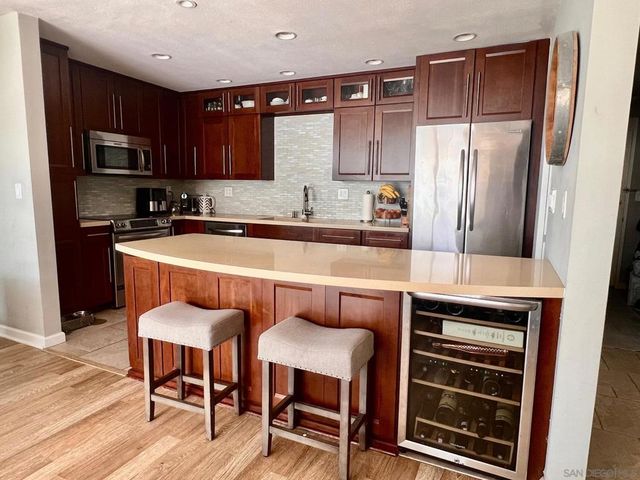 3850 RIVIERA DRIVE 3B, San Diego, CA 92109