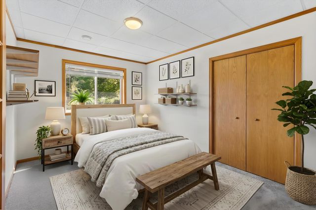 2960 Rice Creek Parkway NE, Blaine, MN 55449