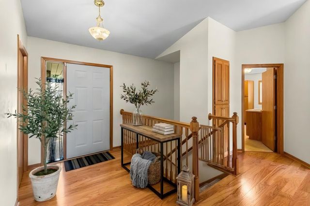 2960 Rice Creek Parkway NE, Blaine, MN 55449