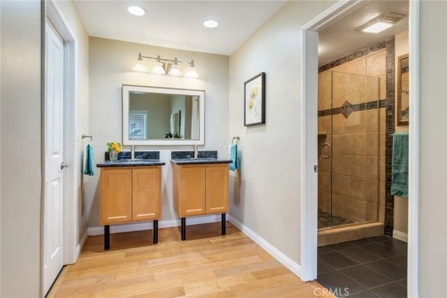 22196 Treasure Island, Canyon Lake, CA 92587