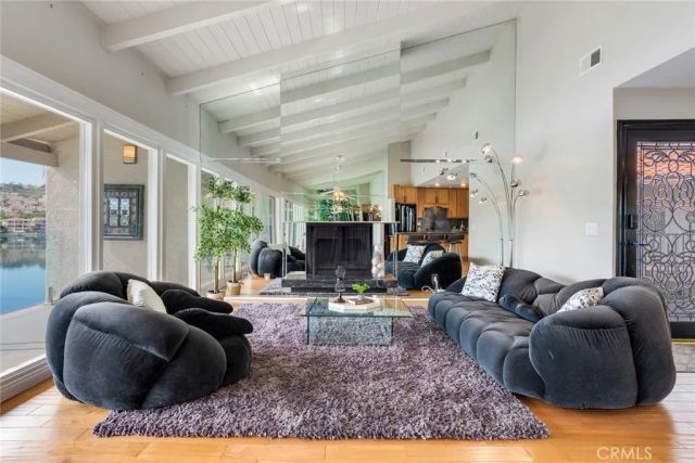 22196 Treasure Island, Canyon Lake, CA 92587