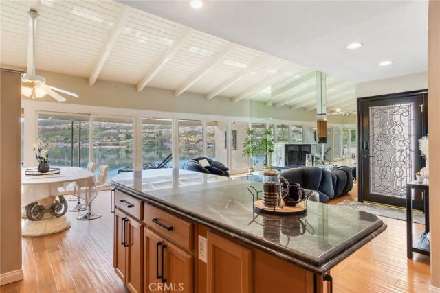 22196 Treasure Island, Canyon Lake, CA 92587