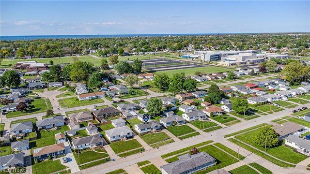 1716 W 29th Street, Lorain, OH 44052
