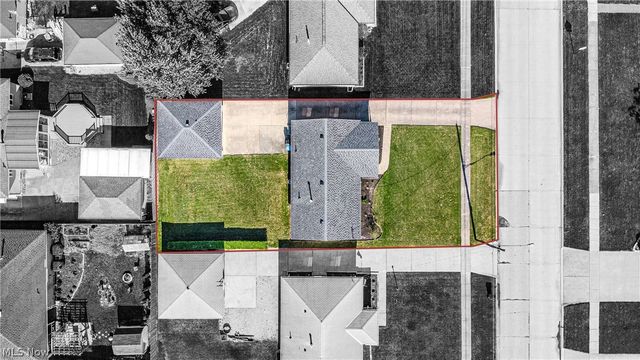 1716 W 29th Street, Lorain, OH 44052