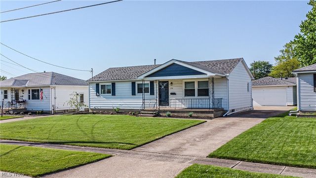 1716 W 29th Street, Lorain, OH 44052