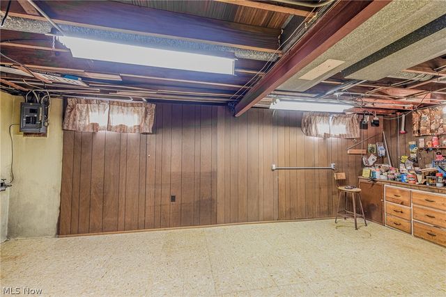 1716 W 29th Street, Lorain, OH 44052