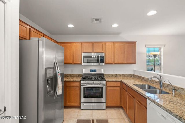 15996 S Avenida Canica, Sahuarita, AZ 85629