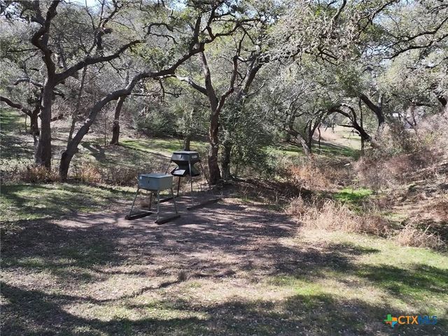 17901 S 87 N-Off, Nursery, TX 77976