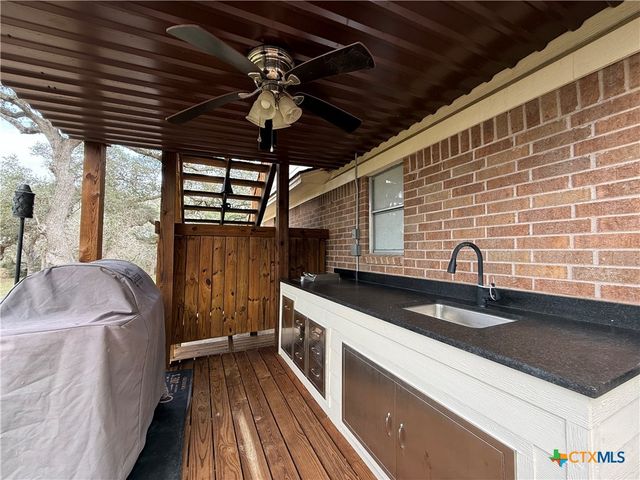 17901 S 87 N-Off, Nursery, TX 77976