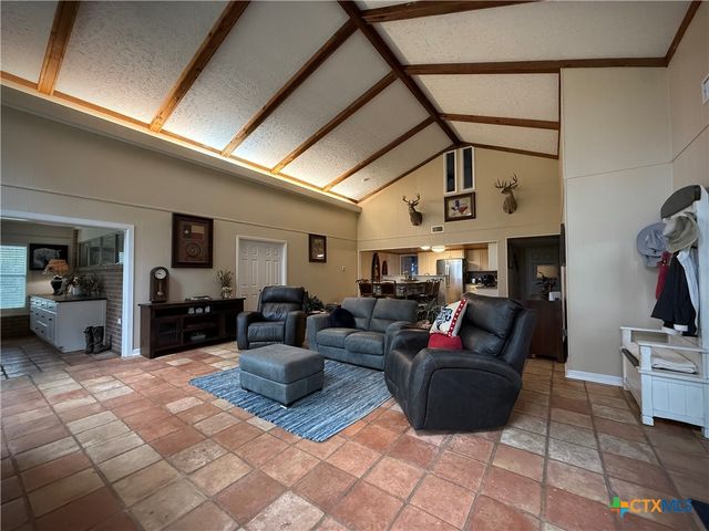 17901 S 87 N-Off, Nursery, TX 77976