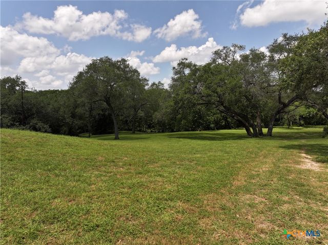 17901 S 87 N-Off, Nursery, TX 77976
