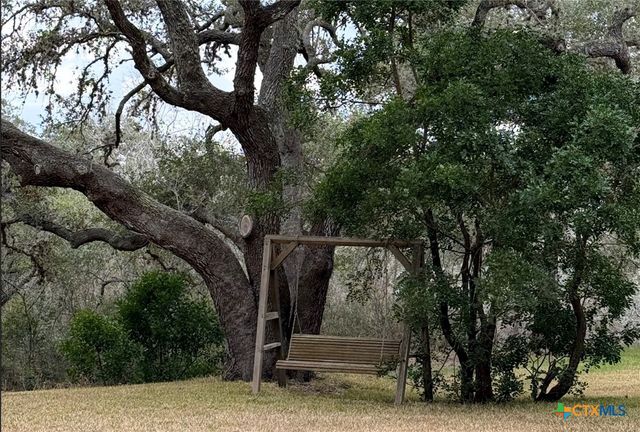 17901 S 87 N-Off, Nursery, TX 77976