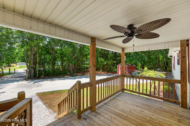 153 Tar Landing Road, Holly Ridge, NC 28445