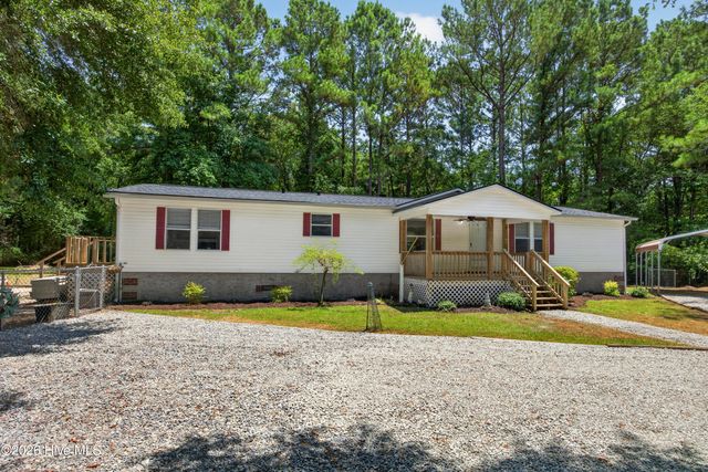153 Tar Landing Road, Holly Ridge, NC 28445