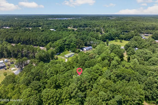 153 Tar Landing Road, Holly Ridge, NC 28445