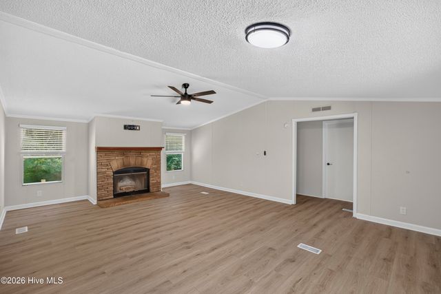 153 Tar Landing Road, Holly Ridge, NC 28445