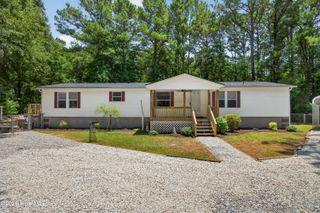 153 Tar Landing Road, Holly Ridge, NC 28445