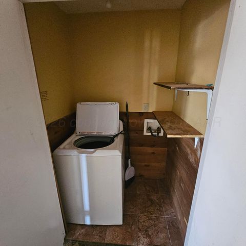 2121 N ZIMMERS Street, Pampa, TX 79065