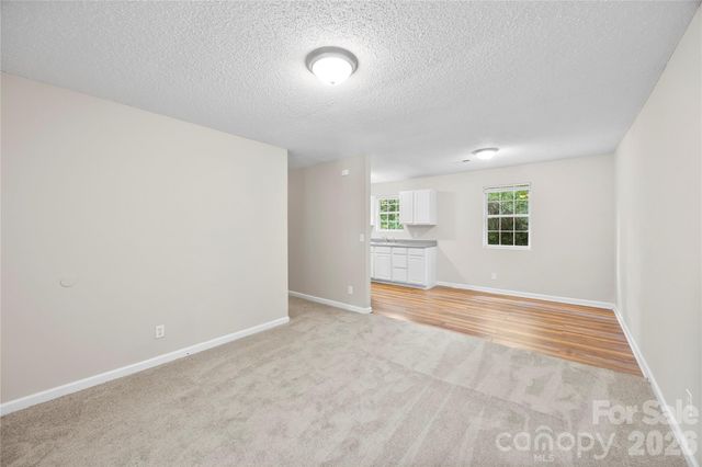 4525 Rolling Hill Drive, Charlotte, NC 28213