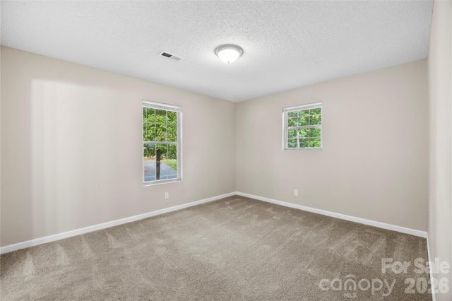 4525 Rolling Hill Drive, Charlotte, NC 28213