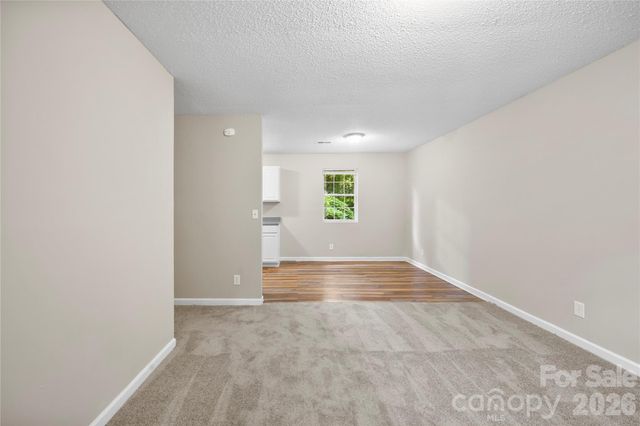 4525 Rolling Hill Drive, Charlotte, NC 28213