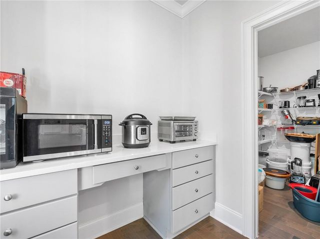 4188 Gunnerson Lane, Kennesaw, GA 30152