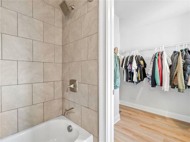 4188 Gunnerson Lane, Kennesaw, GA 30152