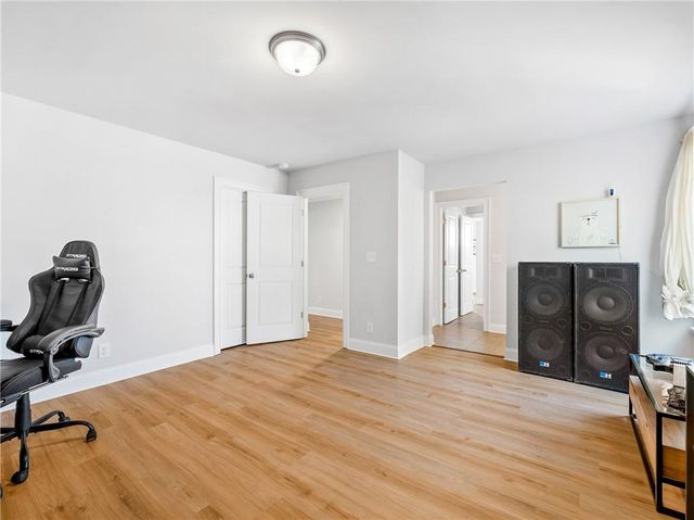 4188 Gunnerson Lane, Kennesaw, GA 30152