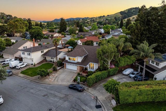 16761 Dry Creek Court, Morgan Hill, CA 95037