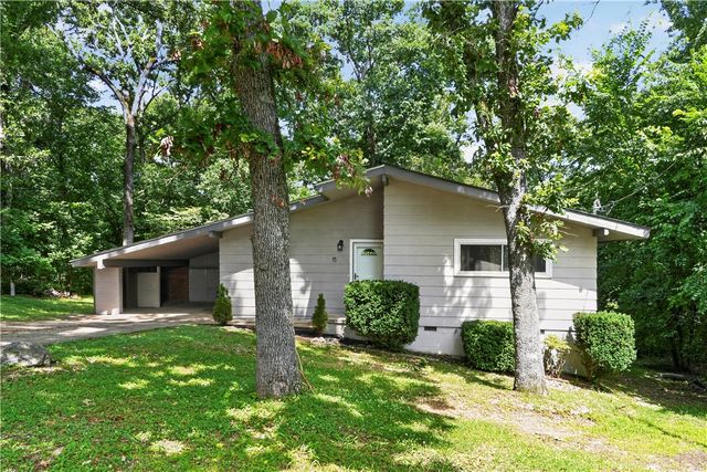 15 Grisham Circle, Bella Vista, AR 72715